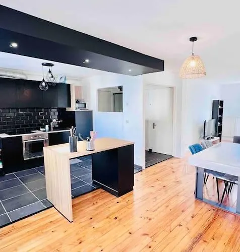 Confort Et Elegance A 250M De L\'Em Lyon