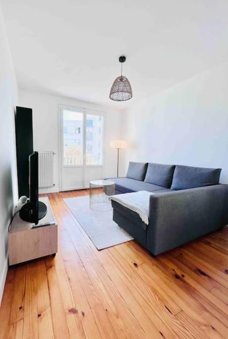 Confort Et Elegance A 250m De L'em Lyon * Saint-Etienne (Loire)